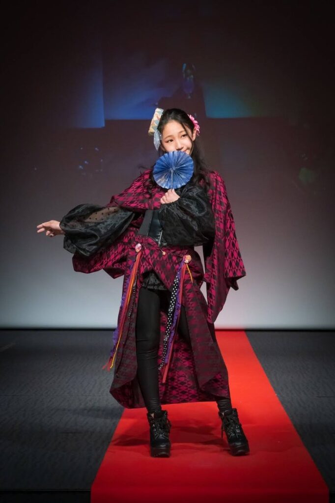 ファッション オシャレ コーディネート 子供 キッズ 着物 和洋折衷 和柄 七五三 ハーフ成人式 大正ロマン フクキモノ