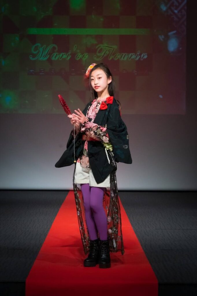 ファッション　オシャレ　コーディネート　子供　キッズ　着物　和洋折衷　和柄　七五三　ハーフ成人式　大正ロマン　フクキモノ 　